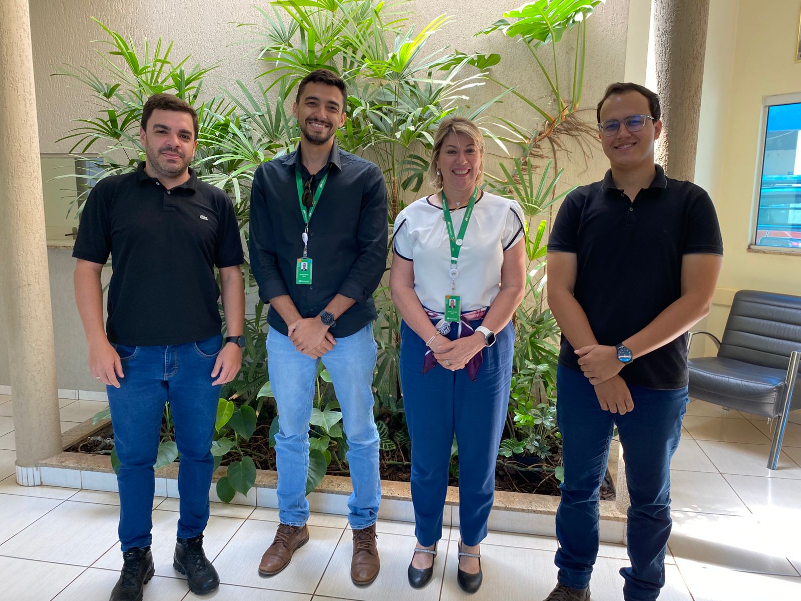 PREFEITURA REALIZA REUNIÃO COM A ELEKTRO