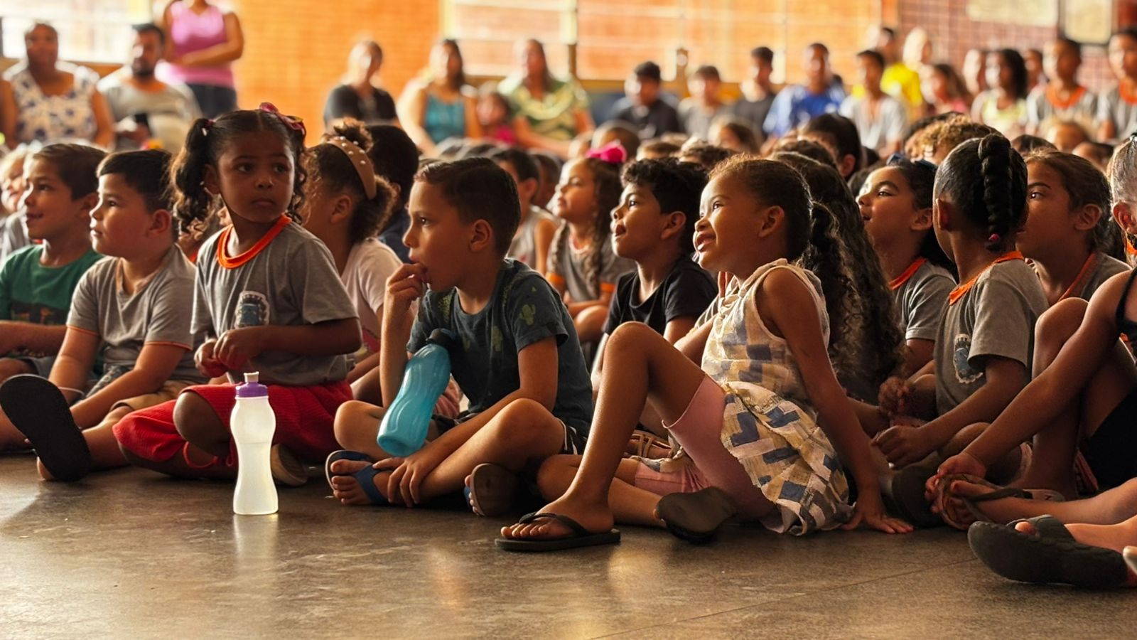 Magia e Encanto Marcam Semana das Crianças nas Escolas Municipais de Guzolândia.