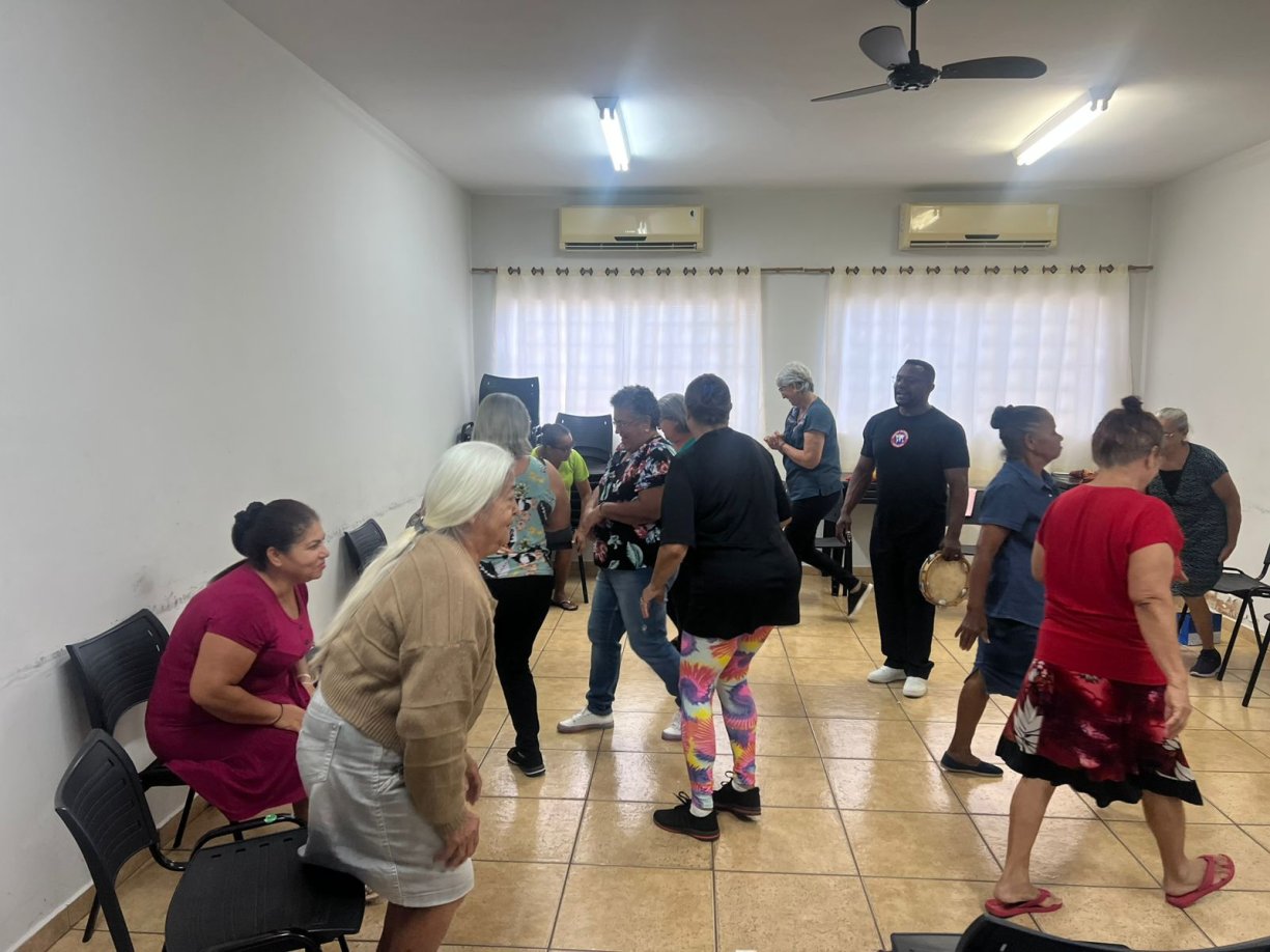 Oficina de Gingoterapia